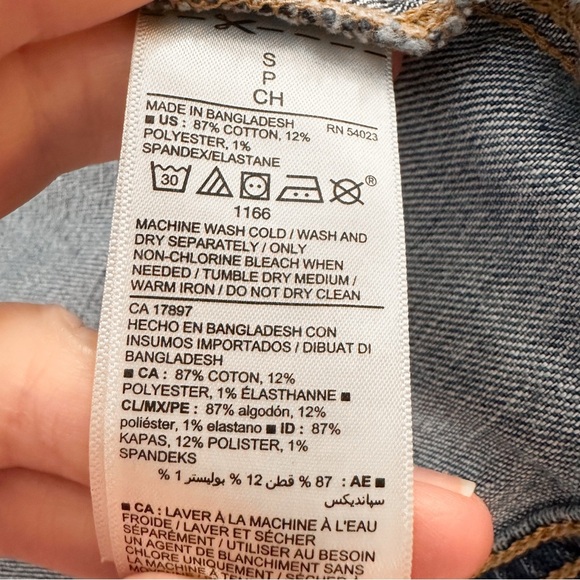 Old Navy Denim Jean Jacket Trucker Classic Blue Sz Small - Picture 6 of 6